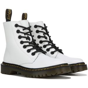 Dr. Martens Luana white